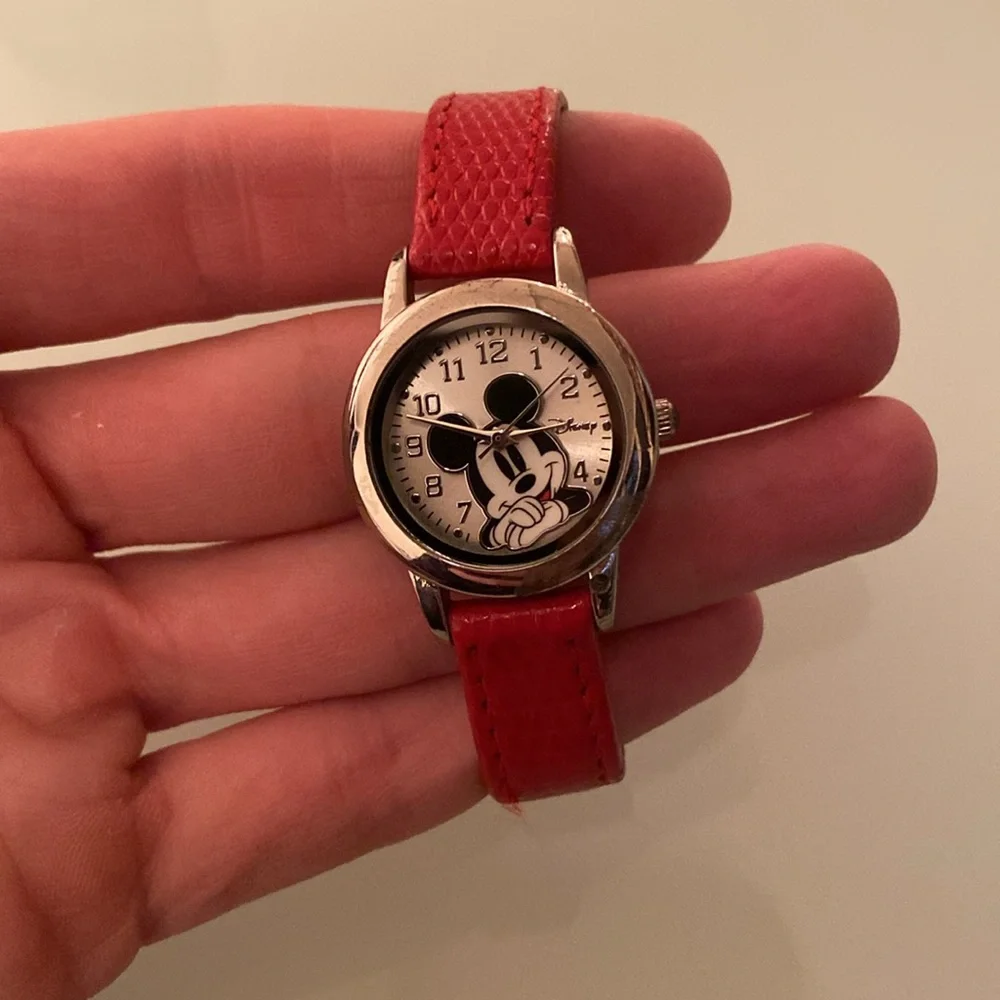 Genuine leather & stainless steel Mickey Mouse Disney watch - analog, authentic